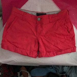 Aeropostale Midi Twill shorts!